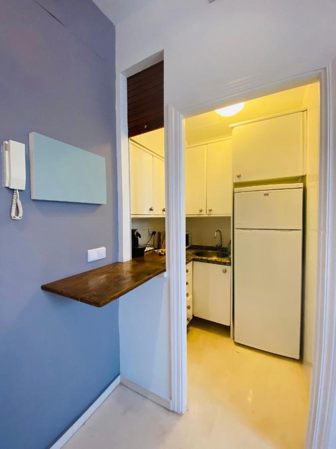 Apartamento Alvarez Quintero - Catedral Sevilla Bagian luar foto
